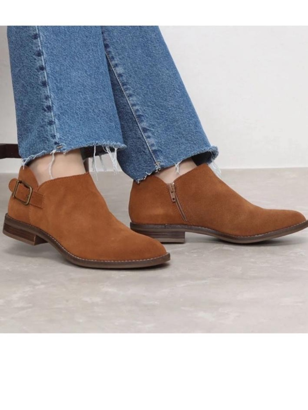 CLARKS CAMZIN SUEDE BUCKLE LOAFERS SHOOTIES CHESTNUT BROWN SIZE 7.5
